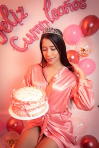 Connie_Bell My birthday week Pic 8