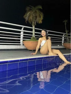 LiilithNova Wet nights Pic 2