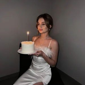 Renesmy_Black Different vibe Pic 6