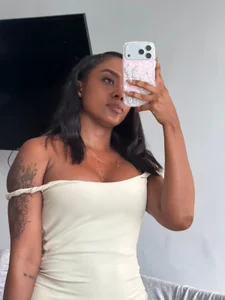 Beautiful and sensual🔥 od Kima1_  5 snímek