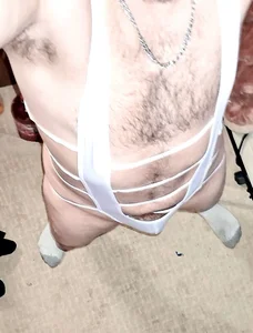 Fuçk i get so hard shown naughty self N wish more realize how sexy af N naughty i👀🩲🤳🤤🍌😋🍑🥴🎥 de ROCKHARDDADDY86  6 photos