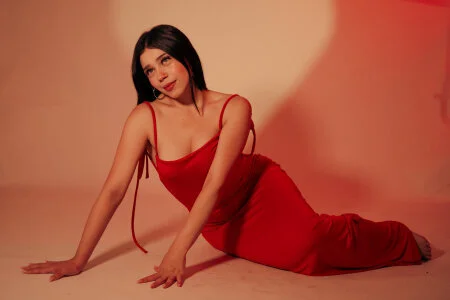 rebeca_watsson: Public ( 4 фото)