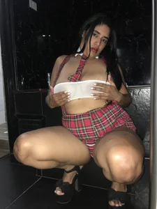 Bonnie_and_wizkhal enjoy Pic 8