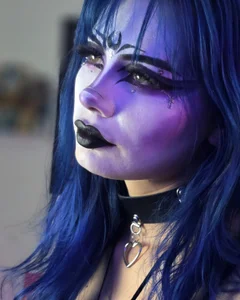 sakaexxx Makeup ✨️ - {count, plural, one {תמונה אחת} two {שתי תמונות} many {# תמונות} other {# תמונות}}