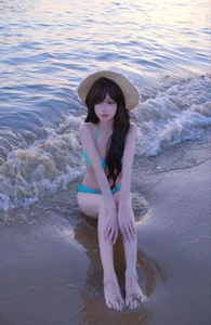 zaizaiNono 海边🏝️ Pic 5