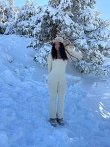 ThianaLopez Snowy Dream Girl Hình 3