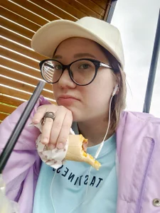 MaymeDeuel Chill vibes Pic 2