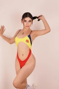 Susy_Doll1 🔥 Colors & Curves slika
