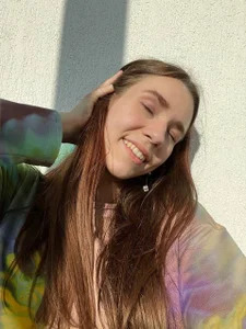 PetraHambelton summer vibe🍒 Pic 3