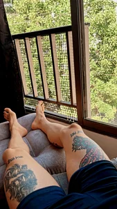 aaronswt X صورة واحدة|aaronswt X صورتان|aaronswt X  6 صور|aaronswt X  6 صورة