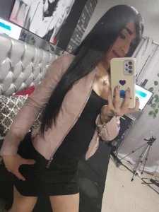 _nicolehotshemale Public Pic 9
