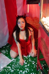 Veronica_miiller Sweet but Dangerous in HALLOWEEN Εικόνα 4