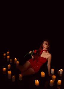 sashaherrera__Your Own Jessica Rabbit Is Here 🔥 Bild 2
