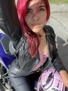 dangel_noir6 I use to have a motorbyke before were stolen Pic 7