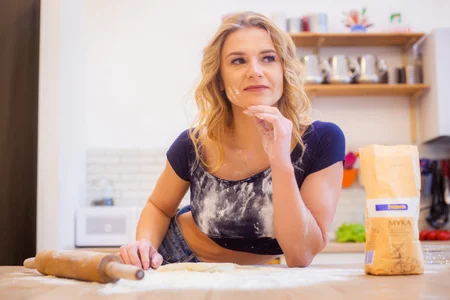 Milf_Tea Beauty kitchen Immagine  3