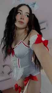 Public od Aishelyng  3 snímek