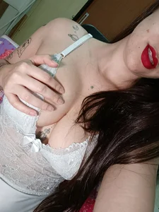 😈 de Biahot95  3 Imagens