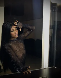 naomy__xx I am a star, that the magic of the night gives you Foto 3