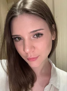 LisaBaillea Public Pic 2