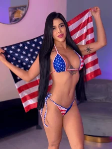 KatieNolan_1 🗽July 4th⭐ Immagine  2
