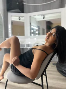 Kaylachannell SENSUAL Pic 4