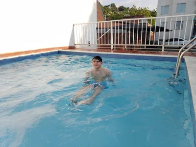 Nathan_Bluee Pool day Pic 4