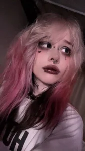 Lollyshy: Public ( 3 фото)