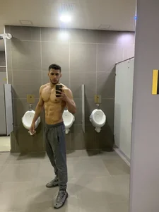 Noah_jhonsonn Gym Time Εικόνα