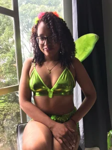 69_artemisa a fairy in your window🪟🧚‍♀️ Pic 2