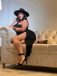 AdeleGray kullanıcısının Drink with me albümü -  3 fotoğraf