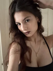 Kira_Mous Public Hình 4