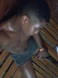 DEMOND_333 Sauna Pic 2