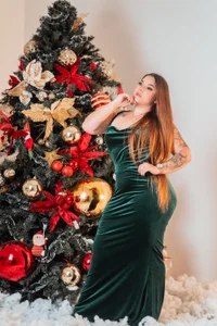 I am your gift 🎄 od MargaretheMallorca  2 snímek