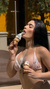 Creamy Desires 🍦💦🔥 de GiaFerrara Foto 5