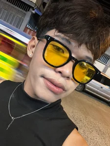 Ur_sluttyboy de YURI_KUN Foto 4