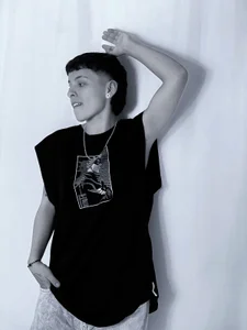 Megan_Thompson_ Public Immagine 