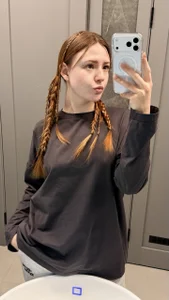 TiffanyOmlin Public Pic 3