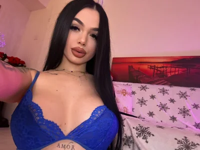 TiaBelle Random Pics Billede