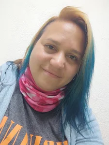 LauraReeves Blue 사진