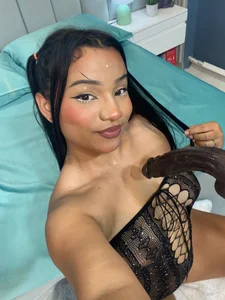 lia_sucker do you like deep daddy ?😈 Poză 2