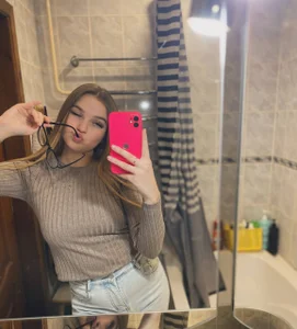 JanetJennings Daily selfie Pic 5