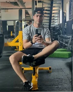 Samyr2021s Gym time sexfoto 2