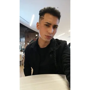 Zdjęcia SAINTKRENT Public:  2