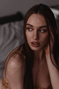 SaraCros Yellow lingerie зображення