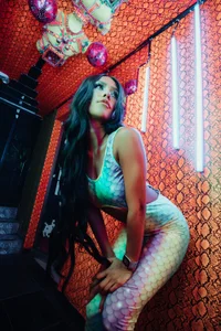 sussyprice Game of colors Pic 2