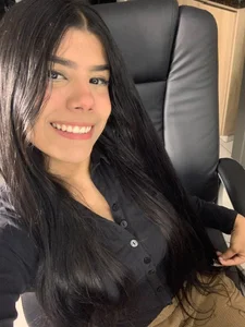 AlejandraScott Besos mi chicos. Pic