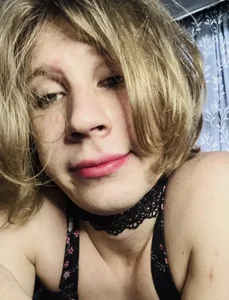 NaughtyMicka Public Foto 2