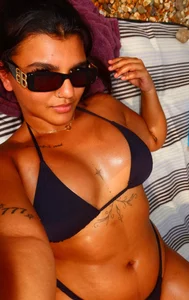 babyjess21 Beach Day🏝️☀️ зображення