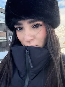 OliviaBellucci The ice also burns. Foto 3