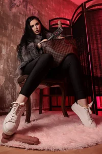 kelly_kent Luxury Meets Power صورة واحدة|kelly_kent Luxury Meets Power صورتان|kelly_kent Luxury Meets Power  4 صور|kelly_kent Luxury Meets Power  4 صورة